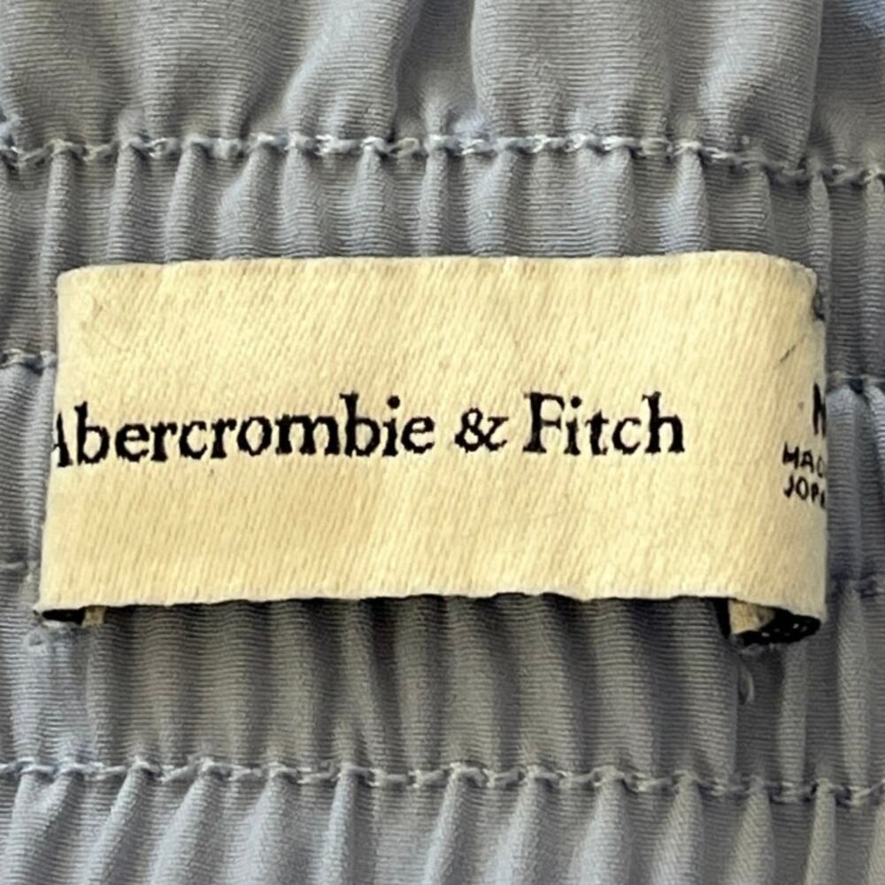 Abercrombie & Fitch Traveler Shorts Womens Size M Lt Blue Pockets Casual Pastel - Picture 12 of 13